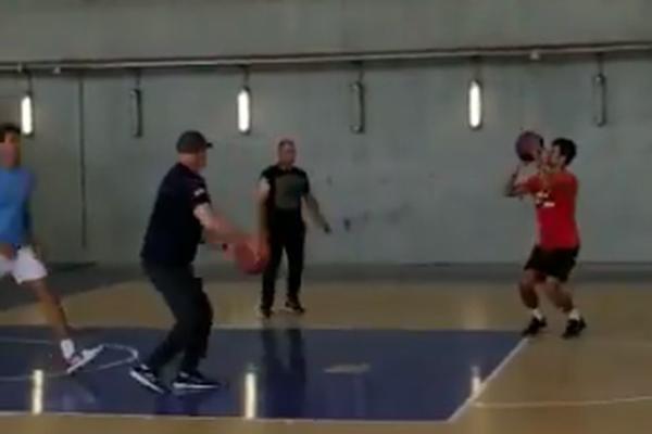 Nole uzeo basketaru i isprozivao srpske NBA asove: Odmah je usledio odgovor i prozivka od kapitena Tea! (VIDEO)