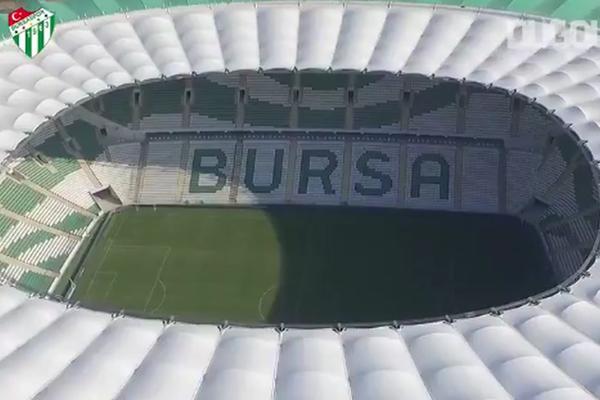 PRAVA ZVER OD STADIONA: Protivnicima neće biti sve jedno kada budu videli ko će ih dočekati u Bursi! (FOTO) (VIDEO)