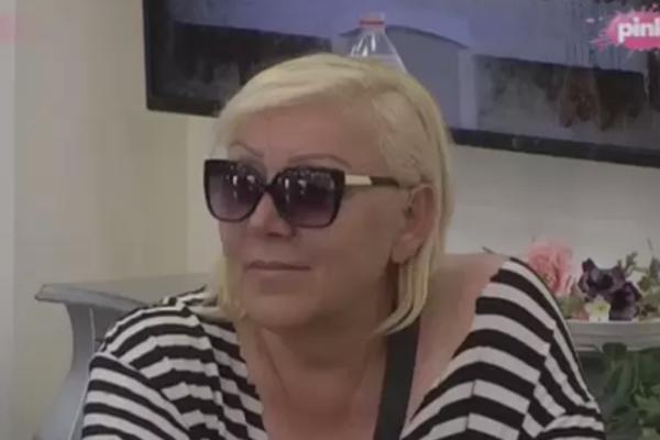 NAPRAVILA POMETNJU: Zorica Marković objavila fotografiju IZ BOLNICE, fanovi se OZBILJNO ZABRINULI! (FOTO)