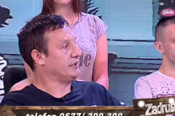 VIŠE SE NE ZNA KO ŠTA PRIČA: Gagi otkrio NOVU VERZIJU priče o poseti Slobinim roditeljima, a onda je nastao pravi RAT u studiju (VIDEO)