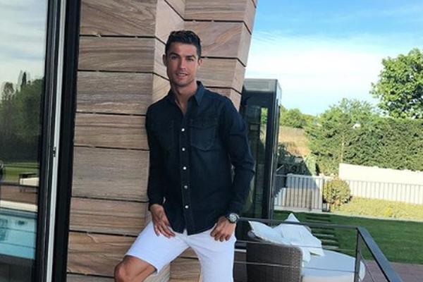 SMUČILA MU SE ŠPANIJA! NEĆE KROZ NJU NI U PROLAZU! Kristijano Ronaldo prodaje sve što ima u zemlji koja ga je papreno kaznila za utaju poreza!