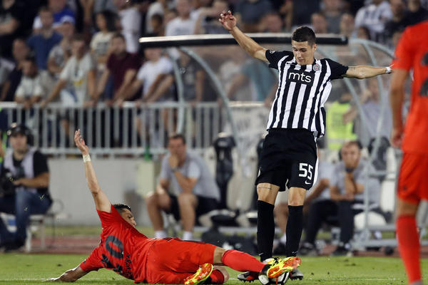 PARTIZAN IMA ZA ČIM DA ŽALI: Crno-beli nadigrali Bešiktaš, ali u Istanbulu moraju da napadnu! (FOTO) (VIDEO)