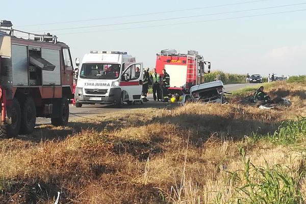 Auto u kome su bili majka i beba završio u KANALU! NESREĆA NA PUTU ŠABAC-VALjEVO