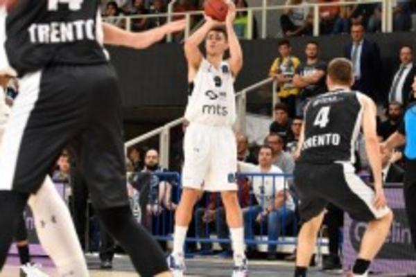 OČEKUJE SE NASTAVAK PODRŠKE GROBARA: Partizan pustio karte u prodaju!