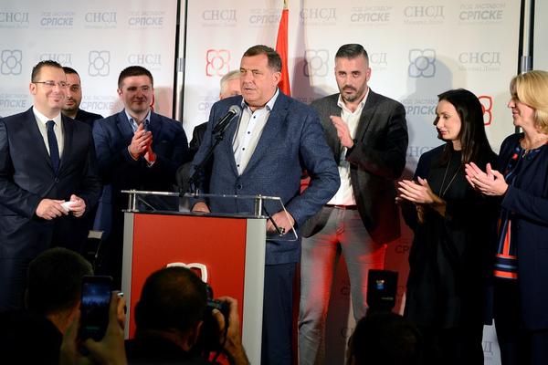 MILORAD DODIK ODNEO POBEDU NA IZBORIMA U REPUBLICI SRPSKOJ: Saopšteno iz SNSD na osnovu 72 ODSTO glasova!