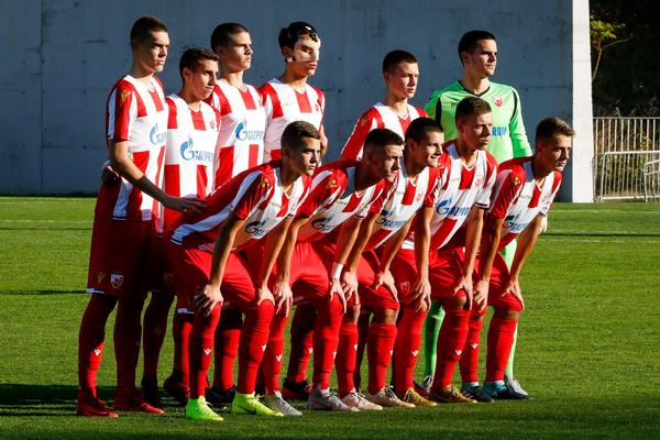 CRVENI KARTON I GAETANO SRUŠILI HRABRE ZVEZDINE KLINCE: Crveno-beli ostali bez naredne faze Lige šampiona!