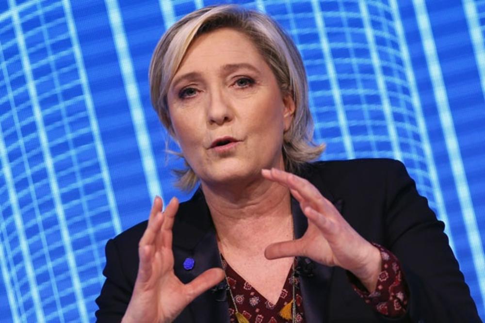 OTAC MARIN LE PEN HOSPITALIZOVAN! Doživeo moždani udar