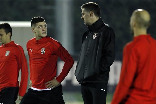 LUKA JOVIĆ JE KAO SUAREZ: Preopasan je, jer ne čeka priliku! Najmanja greška i on je već dao gol!