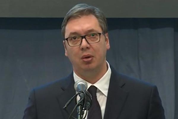 VUČIĆ RAZMIŠLJA O VANREDNIM PARLAMENTARNIM IZBORIMA: Opozicija traži fer i poštene izbore, u suprotnom bojkot!