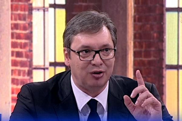 DAĆU OPOZICIJI IZBORE, MENJAO BIH SVU PODRŠKU KOJU IMAM ZARAD NAŠE DECE NA KOSOVU! Vučić sumira 2018. godinu