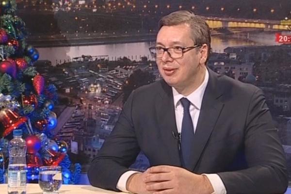 VUČIĆA DOČEKALI DEMONSTRANTI PRED STUDIOM B: Ima tu mnogo pristojnih ljudi, ne bi ih stavljao sve u isti koš!