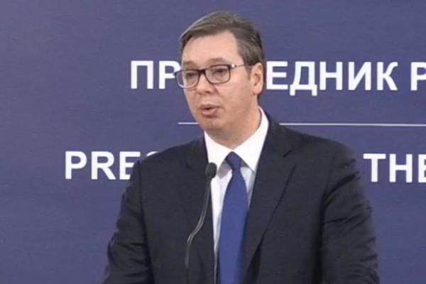 SRPSKI VATERPOLISTI ODUVALI HRVATE, A OVAKO IH JE PREDSEDNIK POHVALIO Oglasio se Vučič na društvenim mrežama (FOTO)