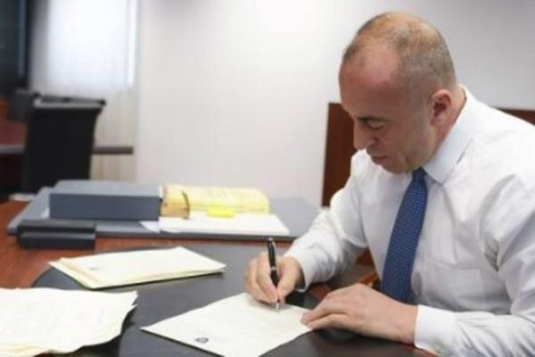 HARADINAJ PISAO SVIM PREMIJERIMA SVETA: Ovakvu KUKNJAVU svet još nije VIDEO