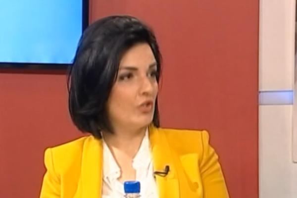 NACRTALA SAM SEBI METU NA ČELU KAD SAM IZGOVORILA NJEGOVO IME! Oliverova udovica o putu od heroine do žrtve