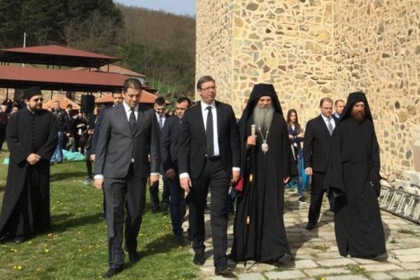 VUČIĆ IMA JAKU PORUKU ZA VLADIKU TEODOSIJA! Pročitajte pažljivo šta mu je poručio zbog sastanka s ministrom Kosova