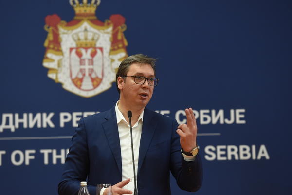 VUČIĆ PORUČIO IZ PEKINGA: Šokiran sam bezobrazlukom Prištine!