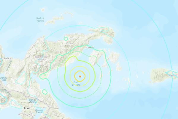 INDONEZIJU POTRESAO ZEMLJOTRES JAČINE 7 STEPENI RIHTERA: Sada im preti CUNAMI