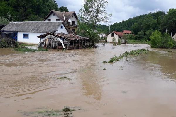 METEOROLOZI OBJASNILI ZAŠTO JE SRBIJA POTOPLJENA ZA JEDNU NOĆ: Opasnost nije prošla