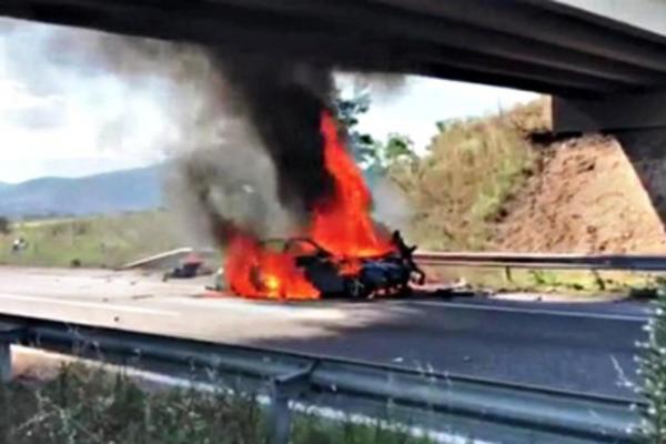 POŽAR USRED KRALJEVA: Strašna scena, čula se i detonacija