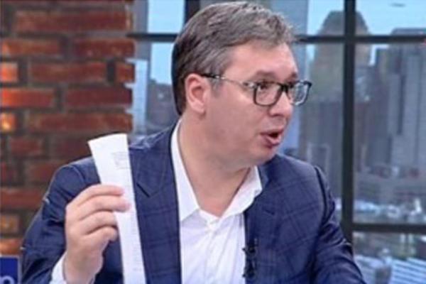 VUČIĆ JE SAKRIO PAPIR O SUDBINI KOSOVA OD SVIH U PREDSEDNIŠTVU! Ovo je TAJNA službene BELEŠKE predsednika Srbije