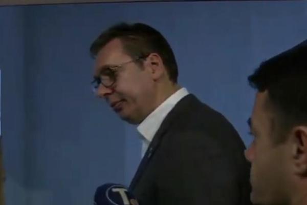 ODRŽANA SEDNICA PREDSEDNIŠTVA SNS: Vučić otkrio kada će biti održani izbori u Srbiji!