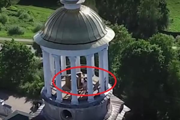 RADILI SU TO NA JAKO ČUDAN NAČIN: Dron SNIMIO dvoje nevernika u ljubavnom zanosu na vrhu manastira! (VIDEO)