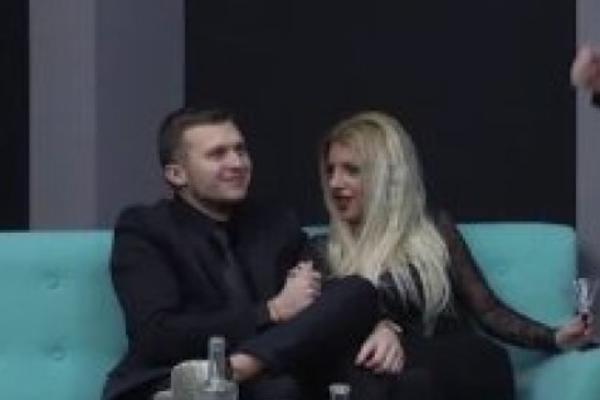 KARIĆ I ŠOPIĆEVA SE LJUBE, SVE PRŠTALO I VARNIČILO: Ivu svi MRZE u Zadruzi, a sada će TEK da POLUDI! (VIDEO)