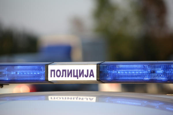 VELIKA POTERA U NOVOM PAZARU: Policija u filmskom scenariju uhapsila mladića koji im je bežao motorom!