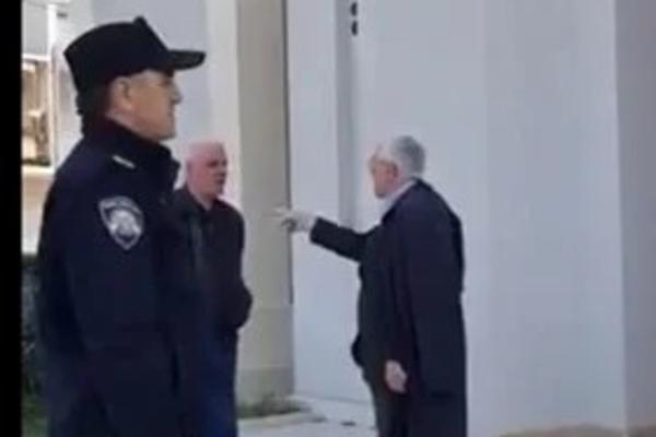 POP PODIVLJAO I URLA NA POLICAJCA KOJI JE DOŠAO DA SPREČI OKUPLJANJE: Bože, čuješ li me, KAZNI GAAA! (VIDEO)