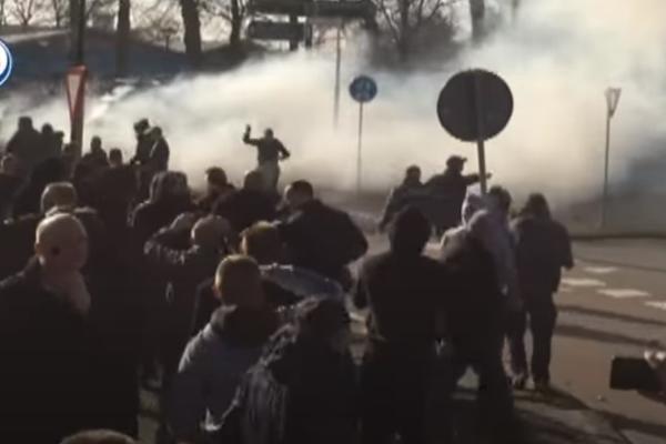 VELIKI PROTEST NAVIJAČA NA ULICAMA: Fudbalski savez je mafija!