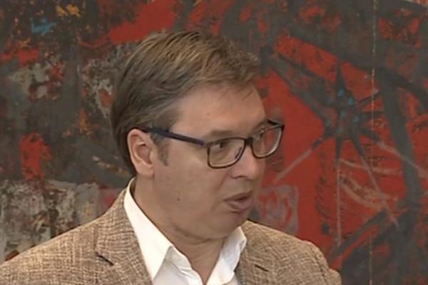 VUČIĆ: Plašim se da bismo se Đukanović i ja teško razumeli