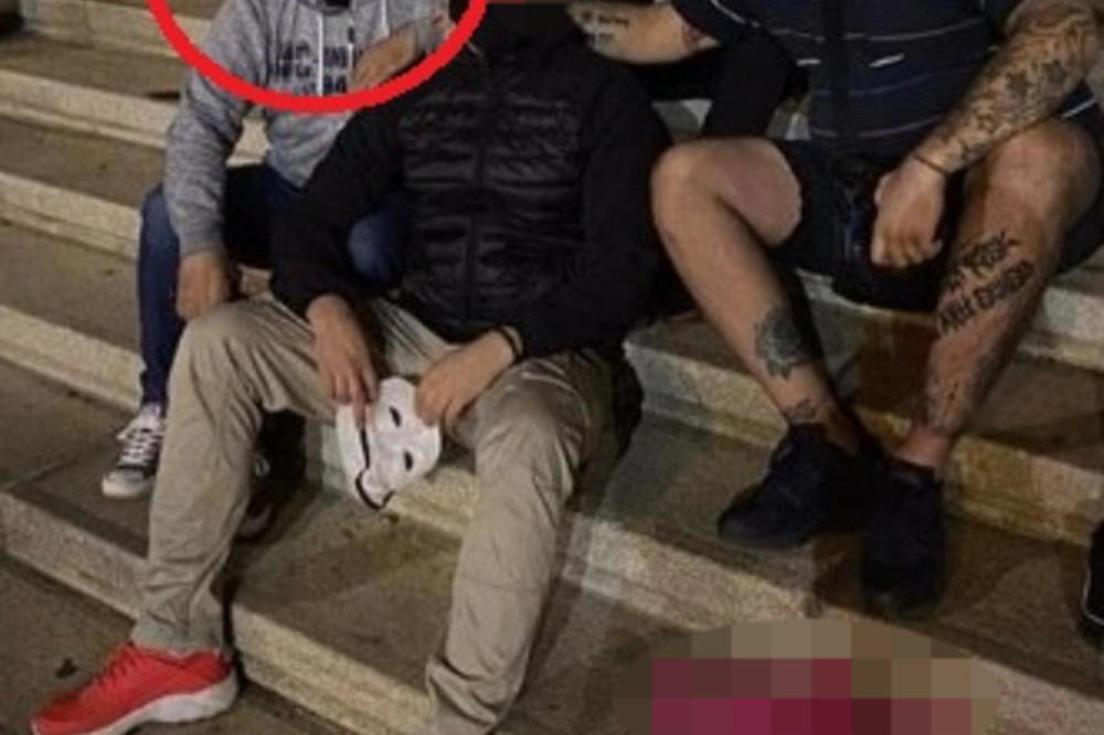 ON JE BIO VIĐEN ISPRED SKUPŠTINE: Ranko Crni više puta osuđivan za ubistva, a jedan detalj je još jeziviji! (FOTO)