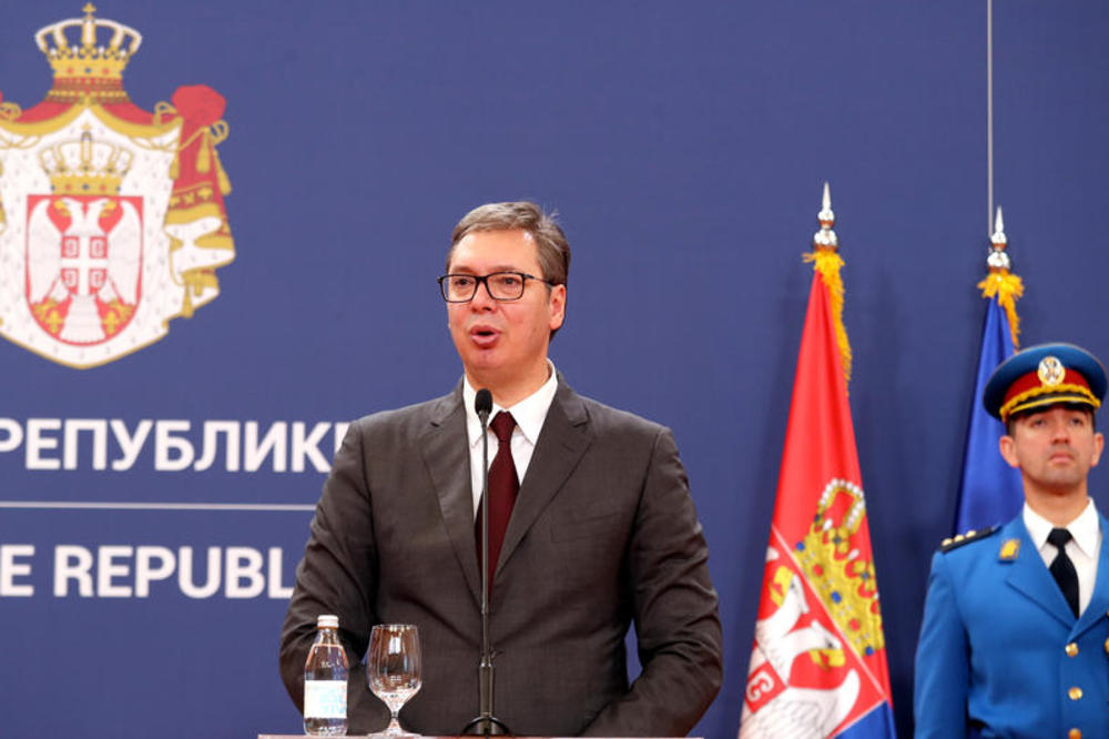 PRIHVATILI SMO DA SUŠTINSKI UČESTVUJEMO U DIJALOGU POD POKROVITELJSTVOM EU! Vučić o odnosima s Prištinom