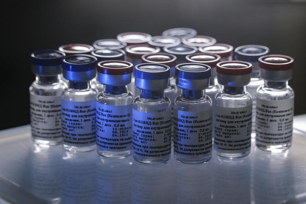 NEMAČKI MINISTAR SAOPŠTIO: Građani neće moći da biraju koju će vakcinu da prime
