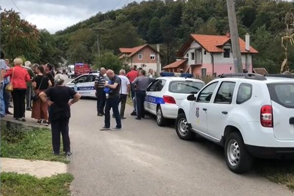 ŽENA SVEDOK AVIONSKE NESREĆE OPISALA STRAVIČAN DOGAĐAJ: Ja sam jaukala, pilot se BORIO DA NE UDARI U KUĆE!