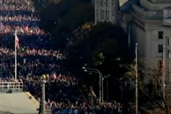 (LIVESTREAM) GORI VAŠINGTON, AMERIKA SE TRESE! Trampovci izašli na ulice, TOTALNI HAOS se sprema!