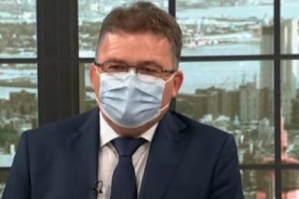 PLUĆA SU SAMO ULAZNA VRATA ZA KORONU! Prof. dr Andrijević objasnio koje organe virus napada i na koji način!