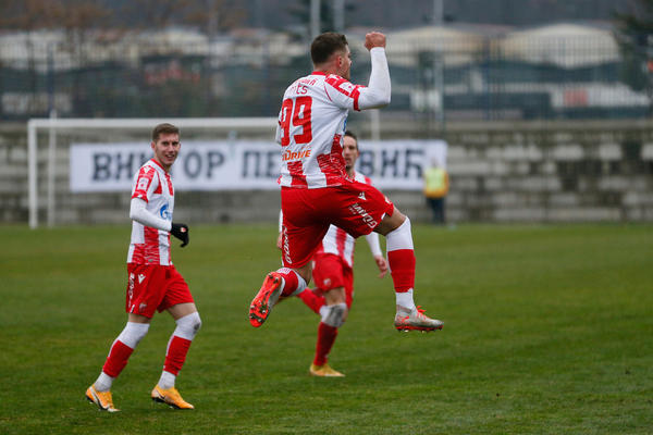 GOLČINA BIVŠEG IGRAČA ZVEZDE: Proigrao od kad je otišao sa Marakane, sam je svoju ekipu odveo u naredno kolo!