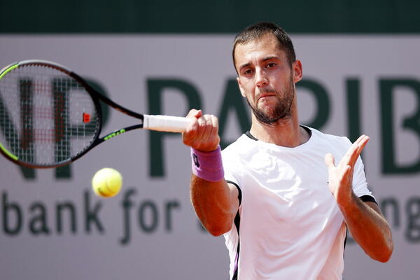 SJAJAN TENIS U SRPSKOM DERBIJU: Kecmanović vodio sa 2:0, Đere na maestralan način preokrenuo (FOTO)