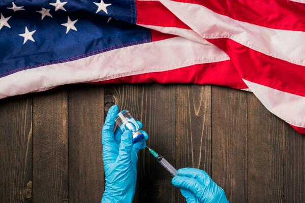 KORONA U AMERICI POPUŠTA: Postigli su veliki pad broja umrlih i veliki broj vakcinisanih!