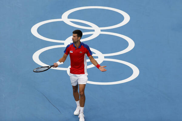 NOVAK SE OSEĆA UŽASNO POSLE DVA PORAZA U DANU: "Nadam se da ću se oporaviti i da ću moći se boriti za medalju"!