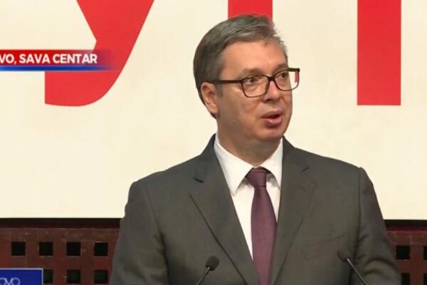 VUČIĆ: Najveću podršku smo uvek imali od najstarijih stanovnika naše zemlje! OČEKUJTE VEĆE PENZIJE