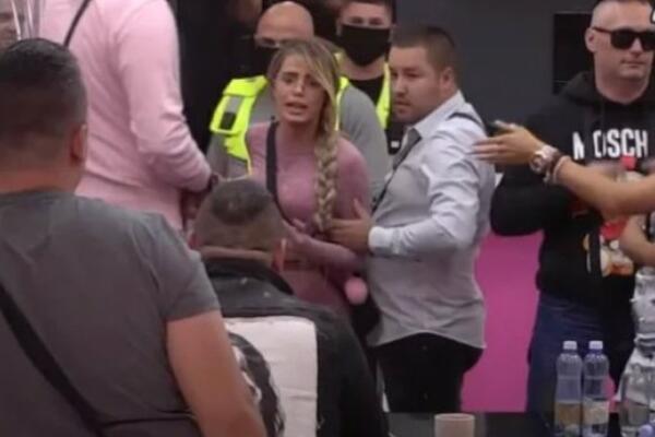 OBEZBEĐENJE JEDVA OBUZDALO POMAHNITALU MARIJANU! Žestoki sukob sa Carem eskalirao gađanjem i psovkama! (VIDEO)