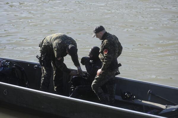 Zabranjeno kupanje na jezeru na kom se dvoje udavilo! Oglasili se iz UG "Sotsko jezero" nakon nezapamćene tragedije