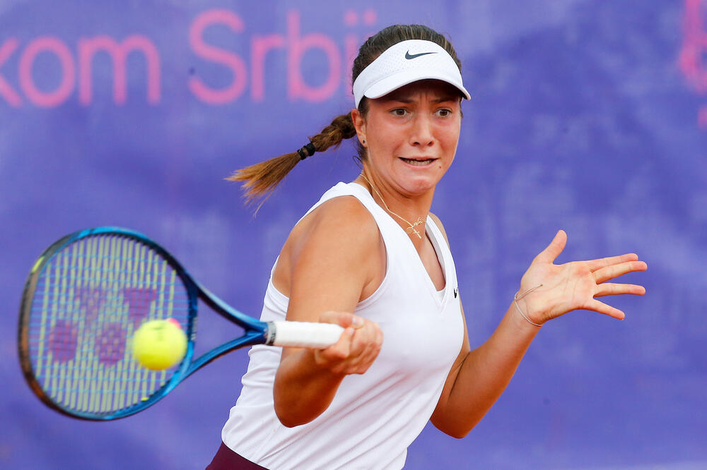 Lola Radivojević dominantno osvojila turnir: Čeka je ogroman skok na WTA listi!