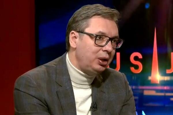 PREDSEDNIK VUČIĆ OTKRIO: Makron rekao da Ukrajina neće u EU pre Srbije