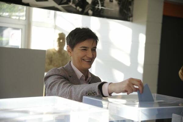 Brnabić: SNS u Beogradu ima većinu odbornika da formira vlast