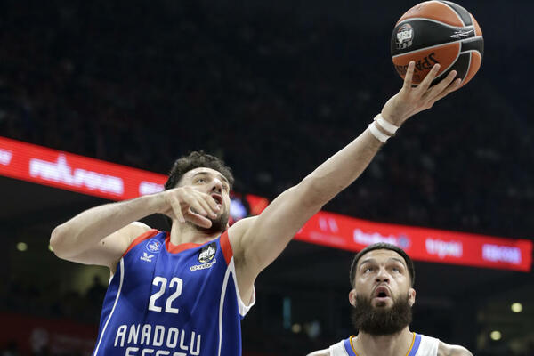 MVP EVROLIGE OSTAO BEZ REČI POSLE NOVE TITULE: Večeras ćemo da slavimo kao nikad do sada, hvala saigračima!