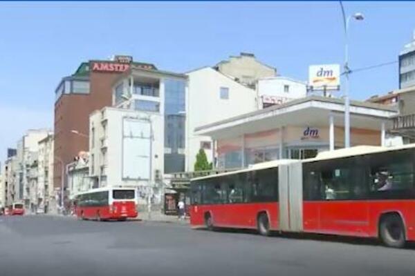 POZVAO KOLEGU U AUTOBUS, PA GA IZBO NOŽEM: Svi detalji pokušaja ubistva na stanici