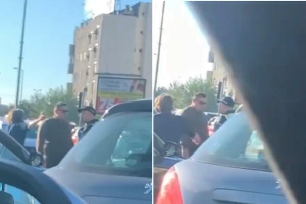 NERVOZNI VOZAČI OPKOLILI POLICAJCA NA AUTOKOMANDI: Za dlaku izbegnuta TUČA, a sve je SNIMLJENO!(VIDEO)